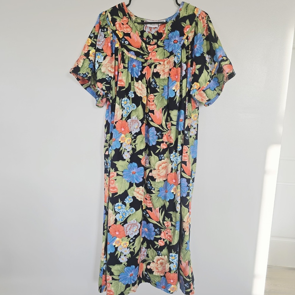 VTG Phases Women Medium House Patio Dress Gown Beads Floral‎ Pockets Cotton.A142